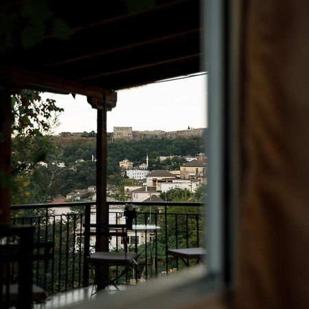 Vila Agimi 65 Gjirokastër Exteriör bild